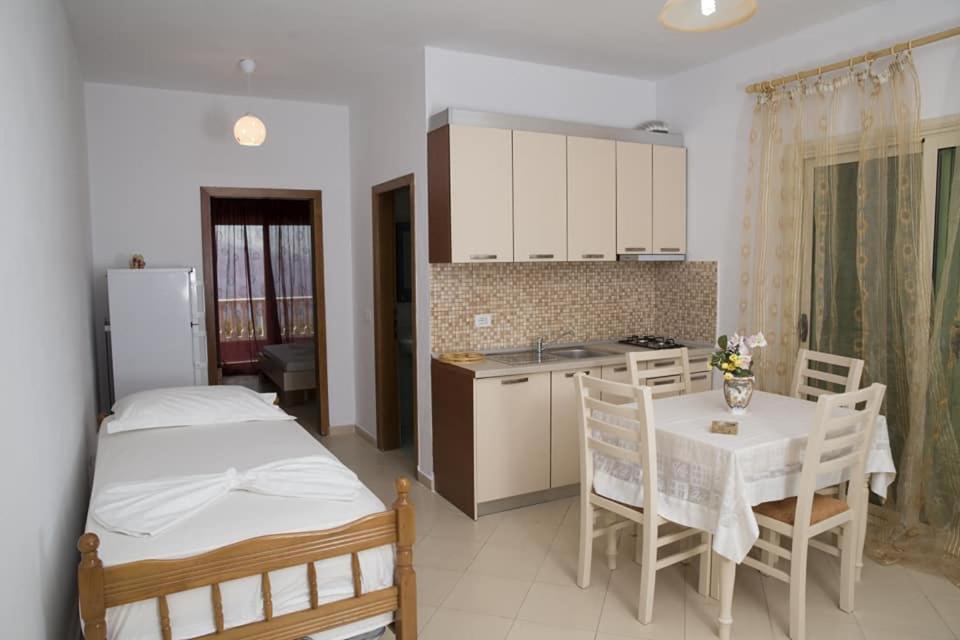 360° View Apartments Wlora Zewnętrze zdjęcie